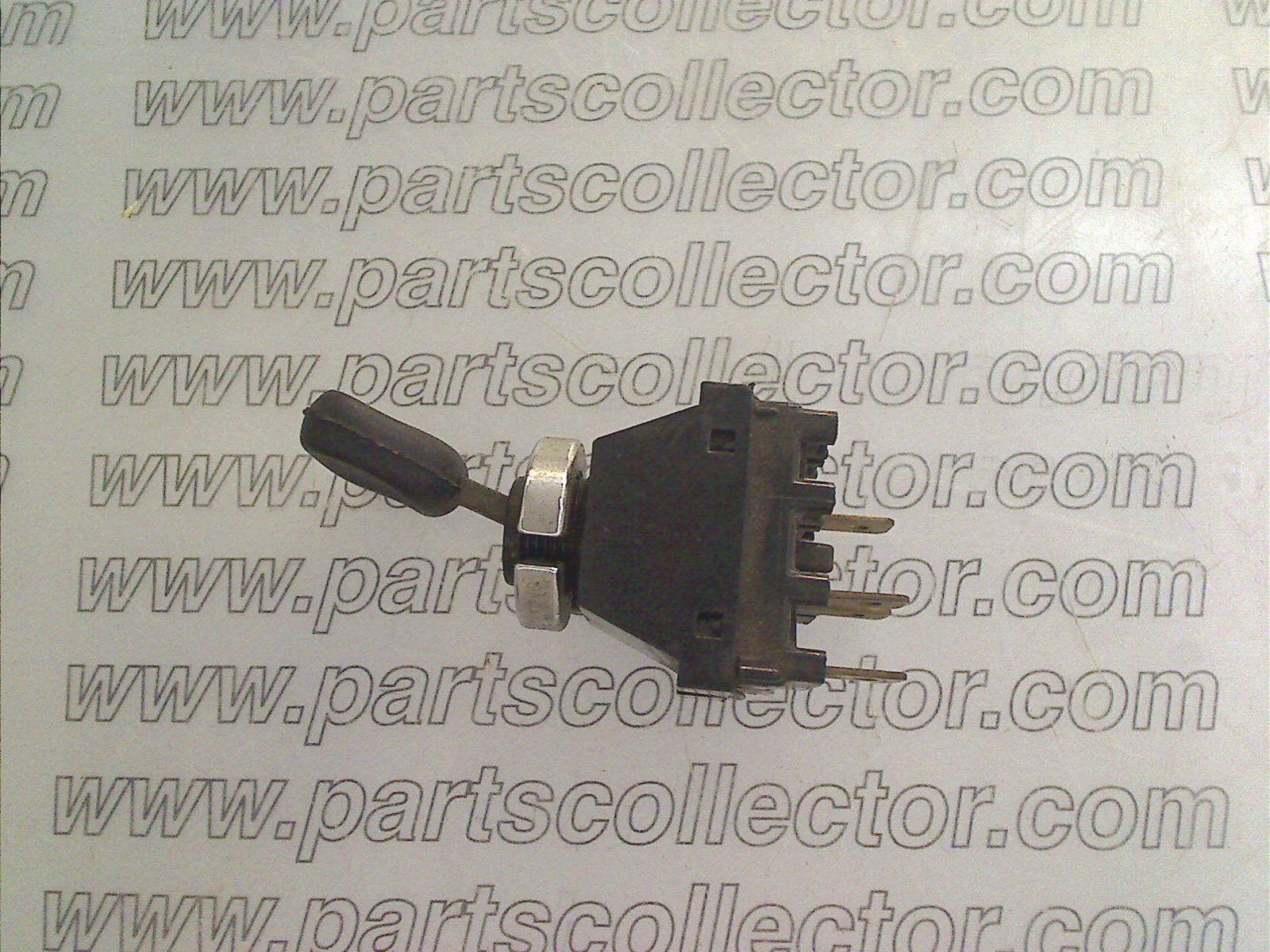LAMBORGHINI 4292760 Electrical system code 9558 compatible with: LAMBORGHINI URRACO - detail view